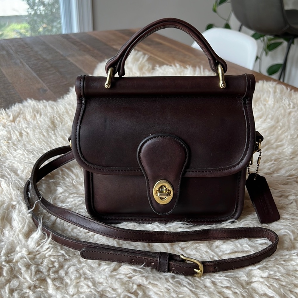 Rare HTF Vintage Coach Winnie 9023 Mahogany